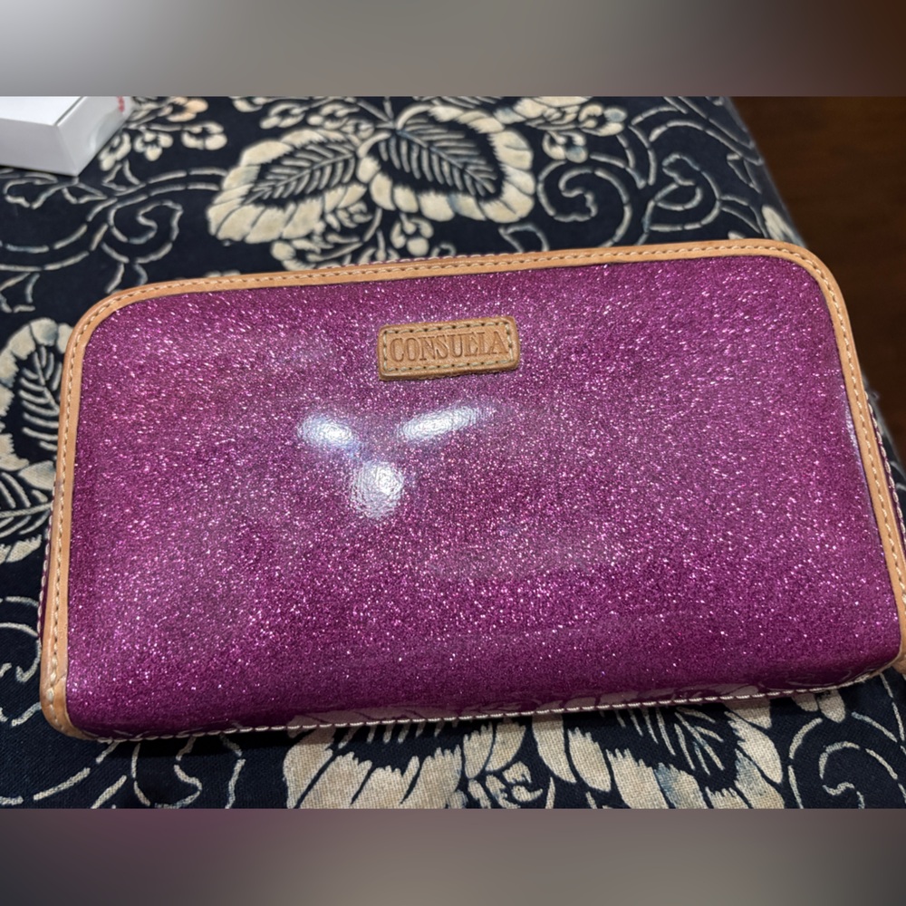 Consuela pink glitter wallet